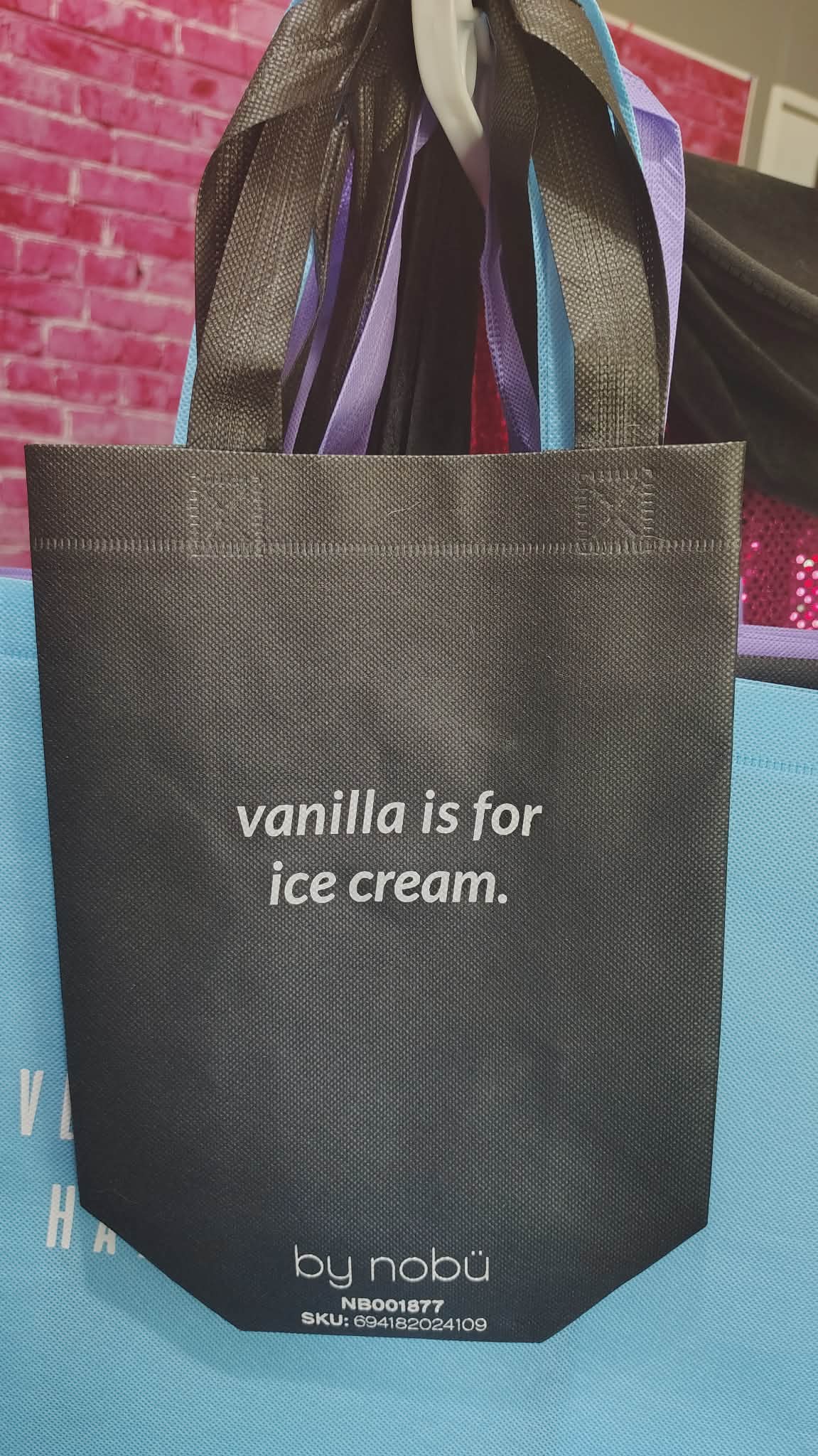 Nobu Tote